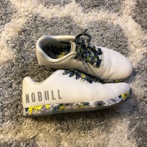 Woman’s no bull shoes. 8